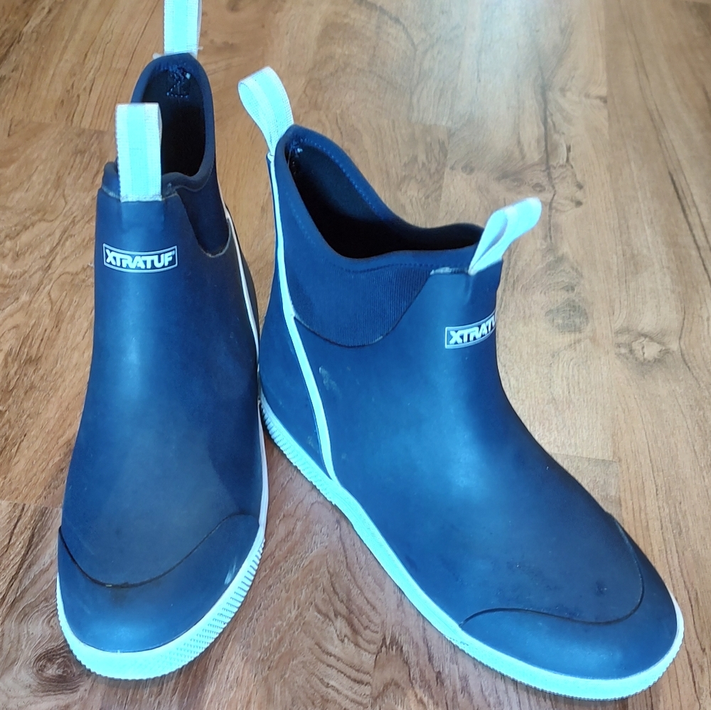 XtraTuf Wheelhouse 6in ankle deck boot